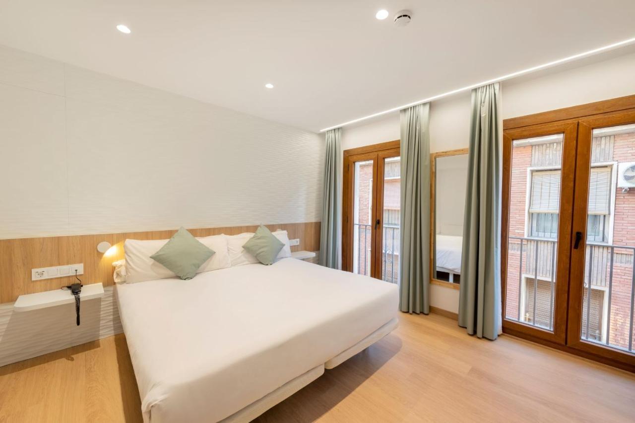 Odyssey Rooms Аликанте Экстерьер фото