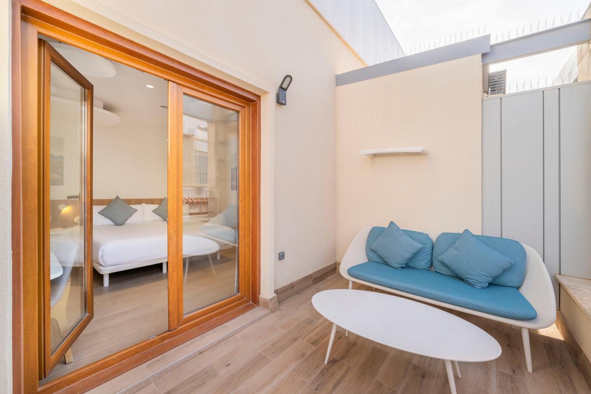 Odyssey Rooms Аликанте Экстерьер фото